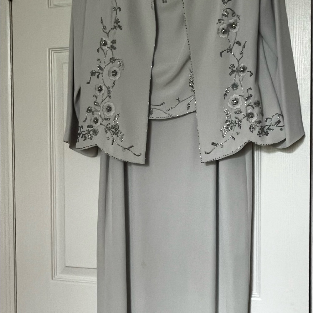 Montage brand wedding dress for mother of the bride